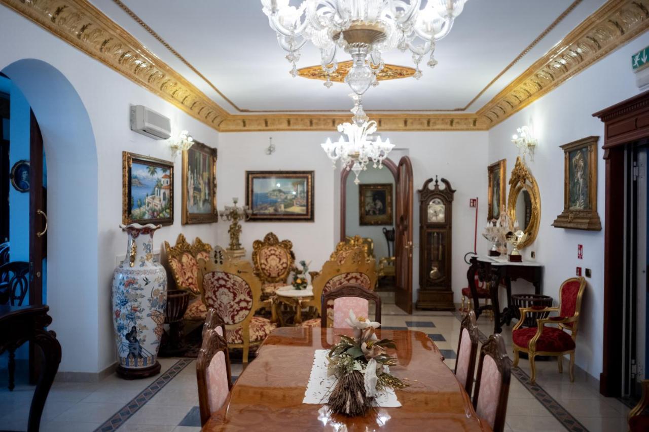 Euro Hotel Iglesias Ngoại thất bức ảnh