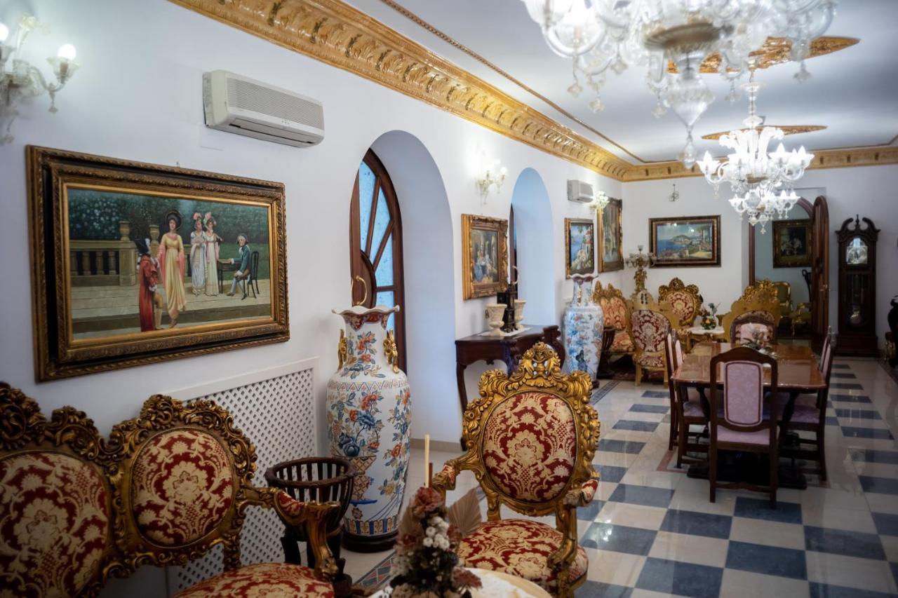 Euro Hotel Iglesias Ngoại thất bức ảnh