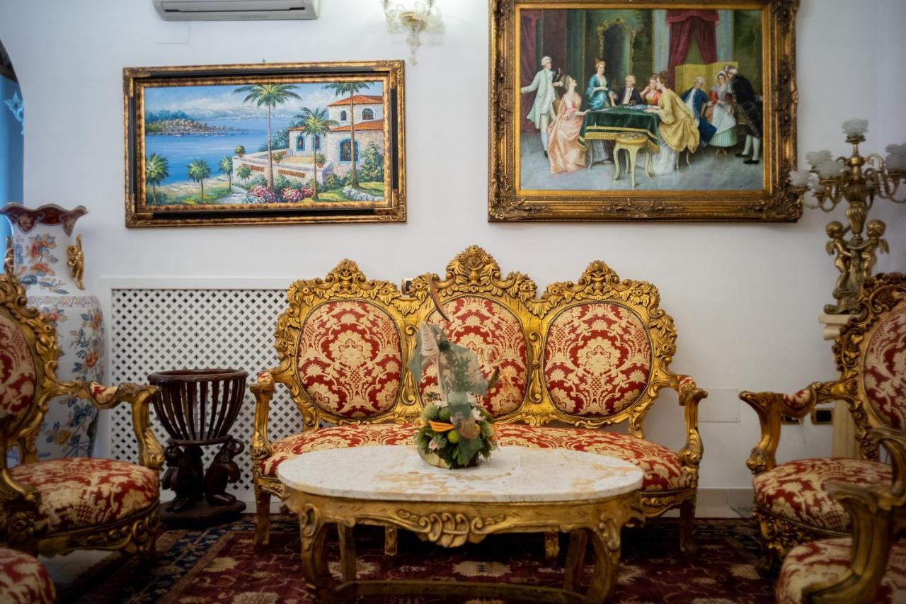 Euro Hotel Iglesias Ngoại thất bức ảnh