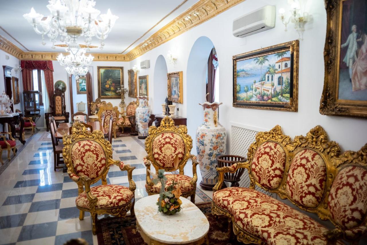 Euro Hotel Iglesias Ngoại thất bức ảnh